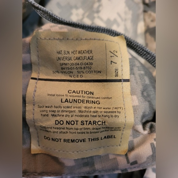 Army set size medium hat, Top, pants, drink backpack - Picture 7 of 9